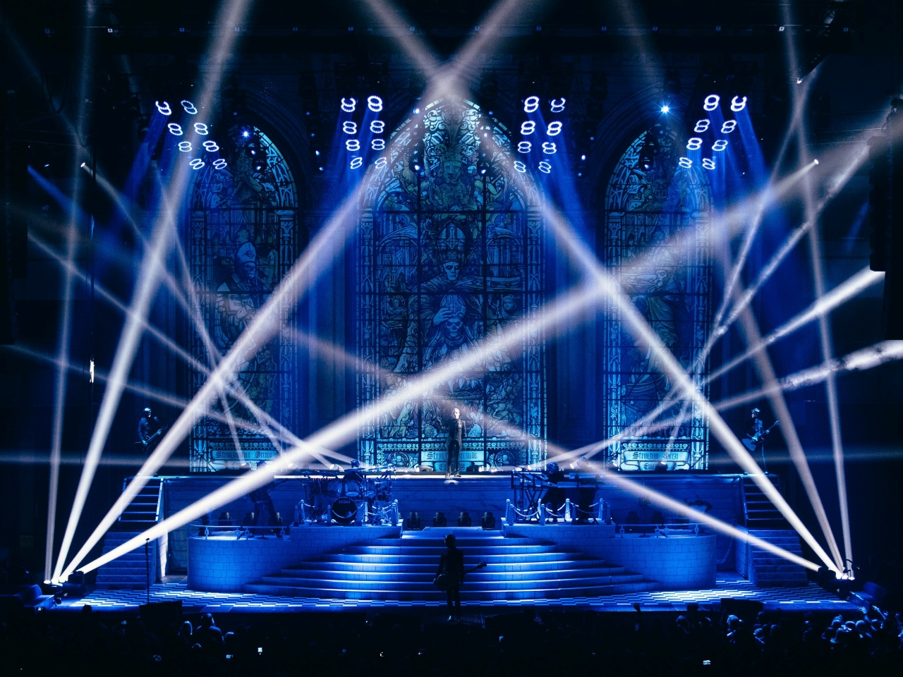 Ghost – The Ultimate Tour Named Death